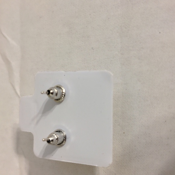 Large cubic zirconia earrings set new - Picture 5 of 5